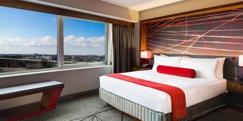 Crowne Plaza Junior Suite